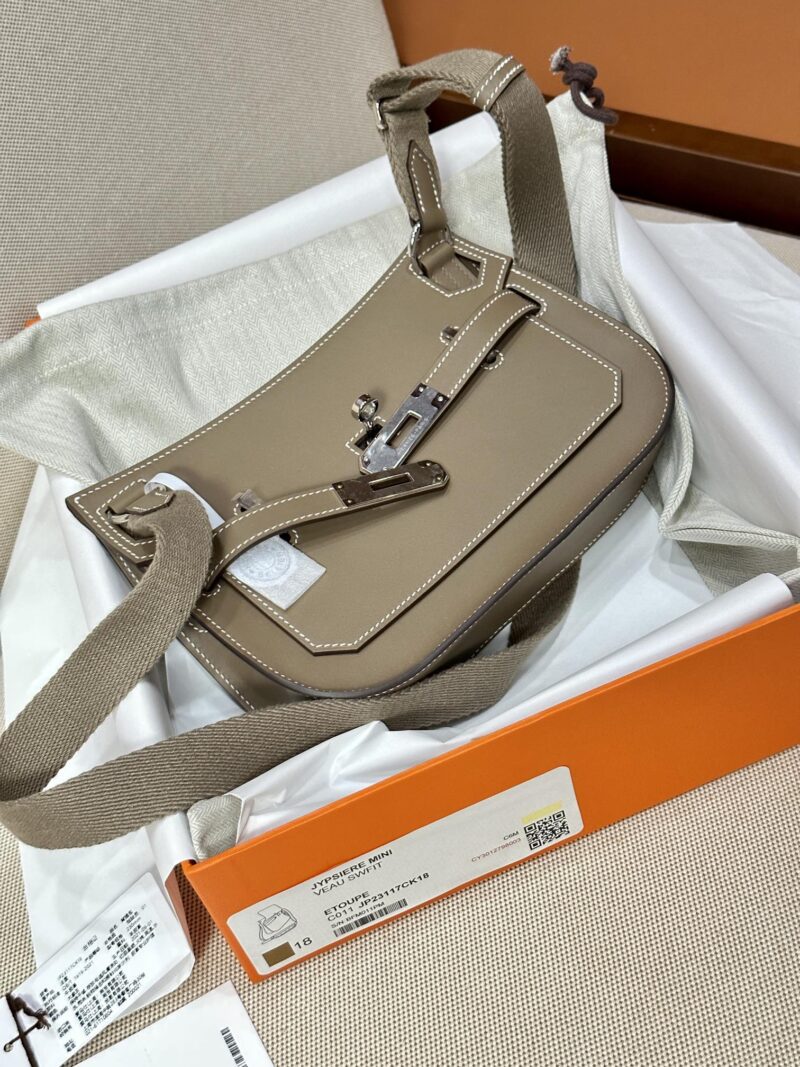 Hermès Jypsiere 23 Swift Etoupe Silver Hardware - Image 5