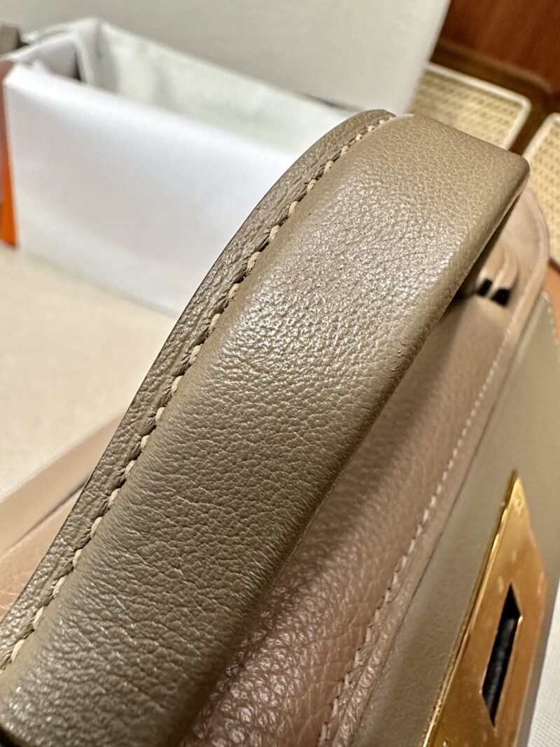 Hermès Mini Kelly 2424 Evercolor & Swift Beige Weimer & Etoupe Gold Hardware - Image 12