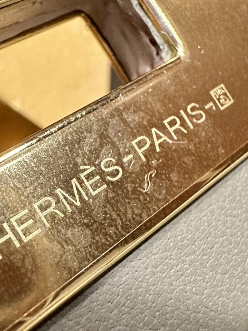 Hermès Mini Kelly 2424 Evercolor & Swift Craie & Gris Asphalt Gold Hardware - Image 15