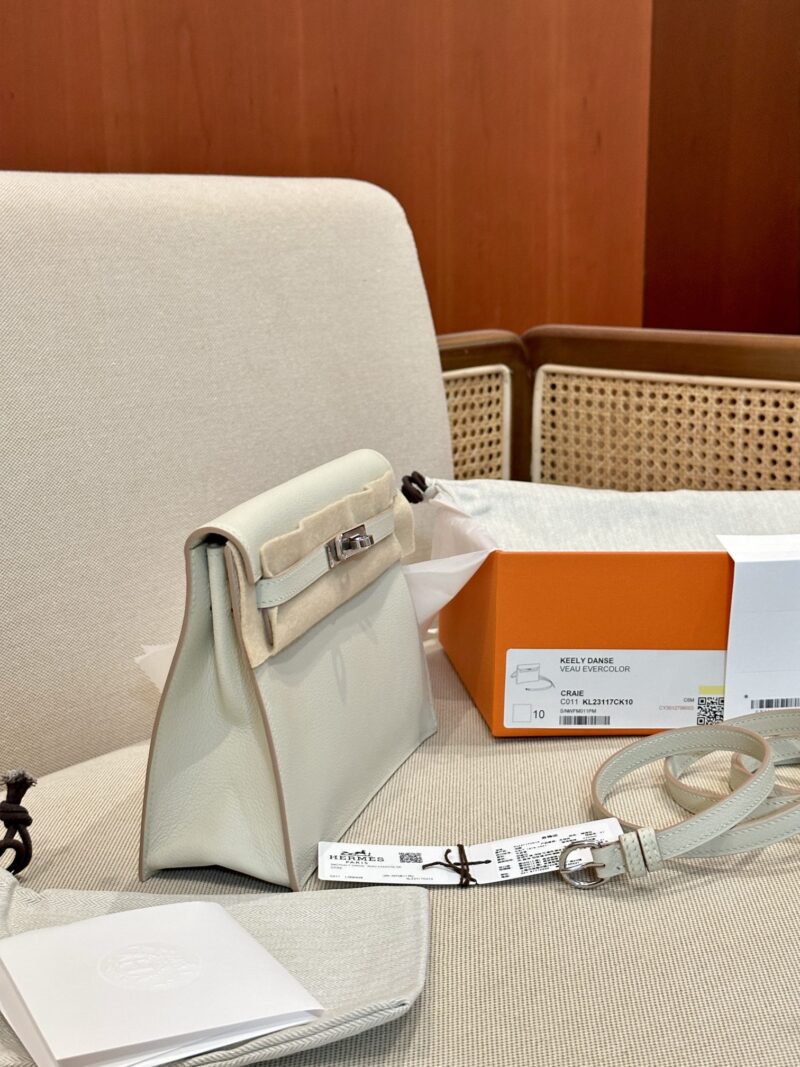 Hermès Kelly Danse 22 Evercolor Craie Silver Hardware - Image 3