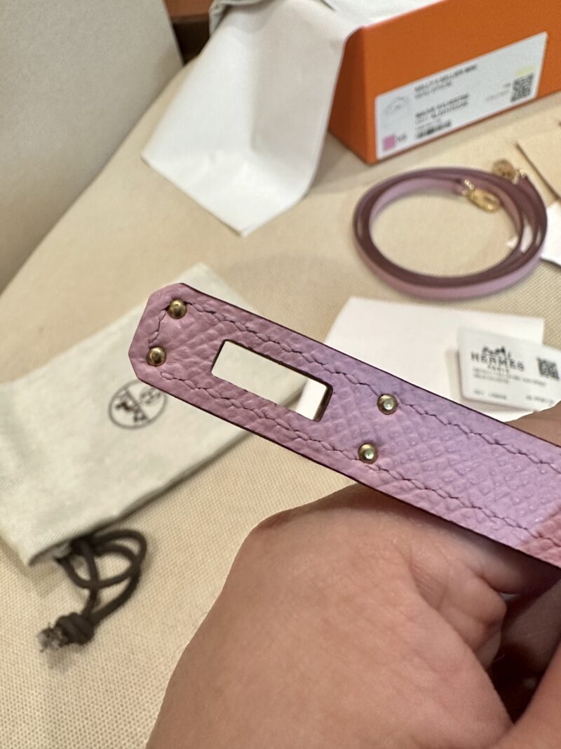Hermès Mini Kelly 19 Epsom Mauve Sylvestre Gold Hardware - Image 11