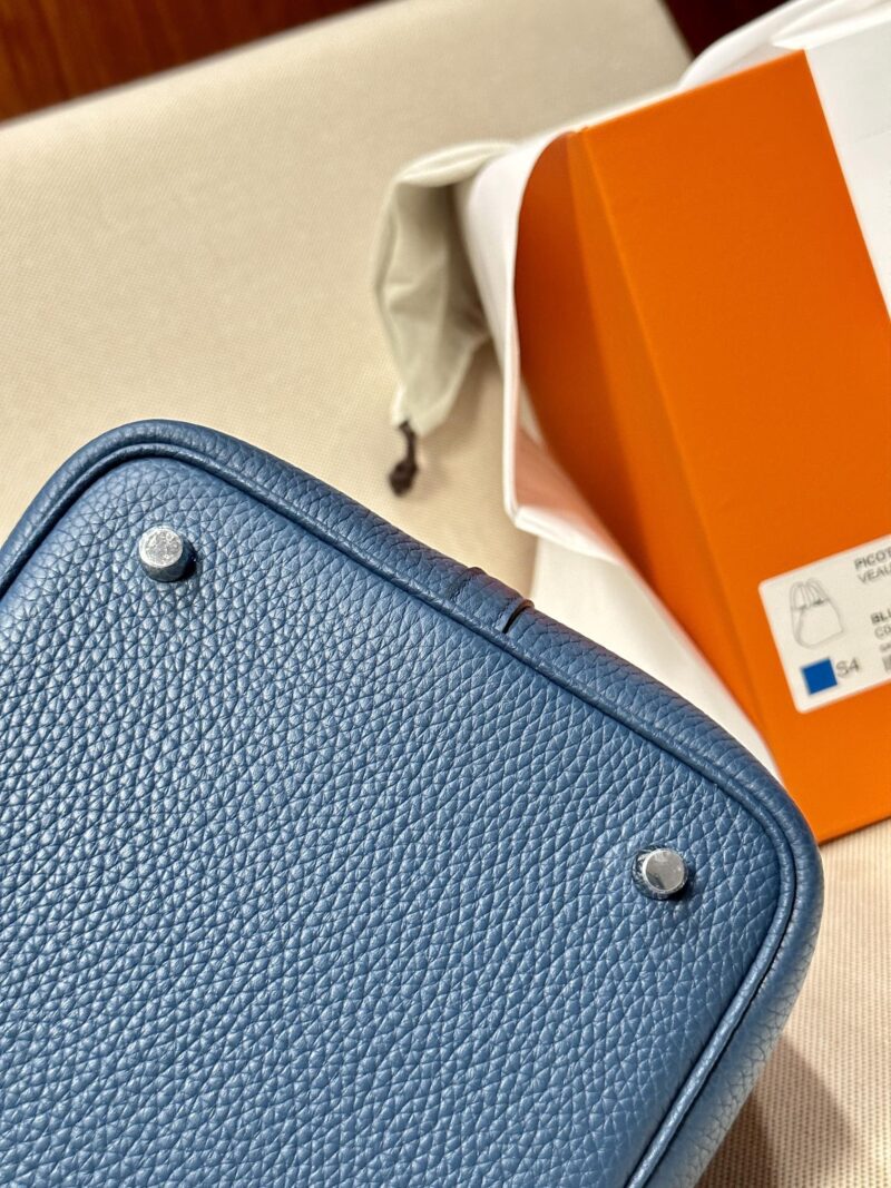 Hermès Picotin 22 Taurillon Clemence Deep Blue Silver Hardware - Image 6