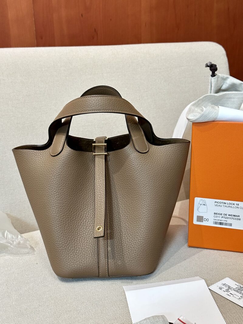 Hermès Picotin 18 Taurillon Clemence Beige De Weimer Gold Hardware - Image 3