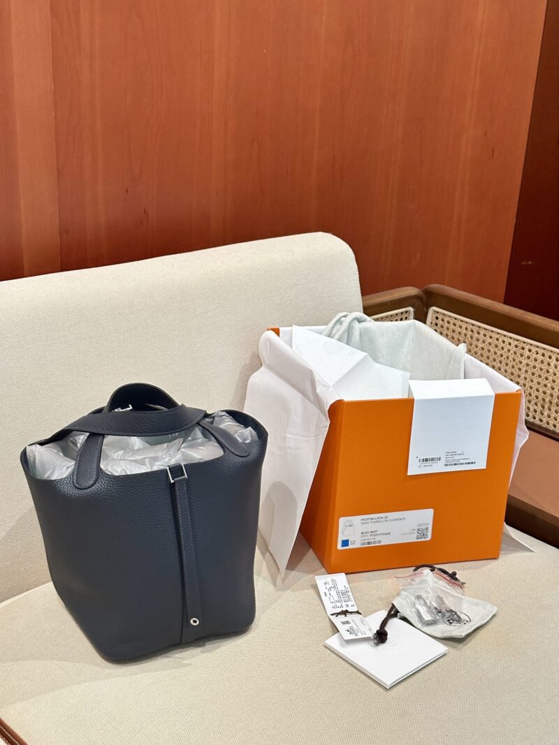 Hermès Picotin 22 Taurillon Clemence Blue Nuit Silver Hardware