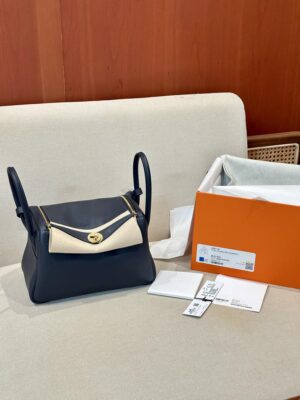 Hermès Lindy 26 Taurillon Clemence Blue Nuit Gold Hardware