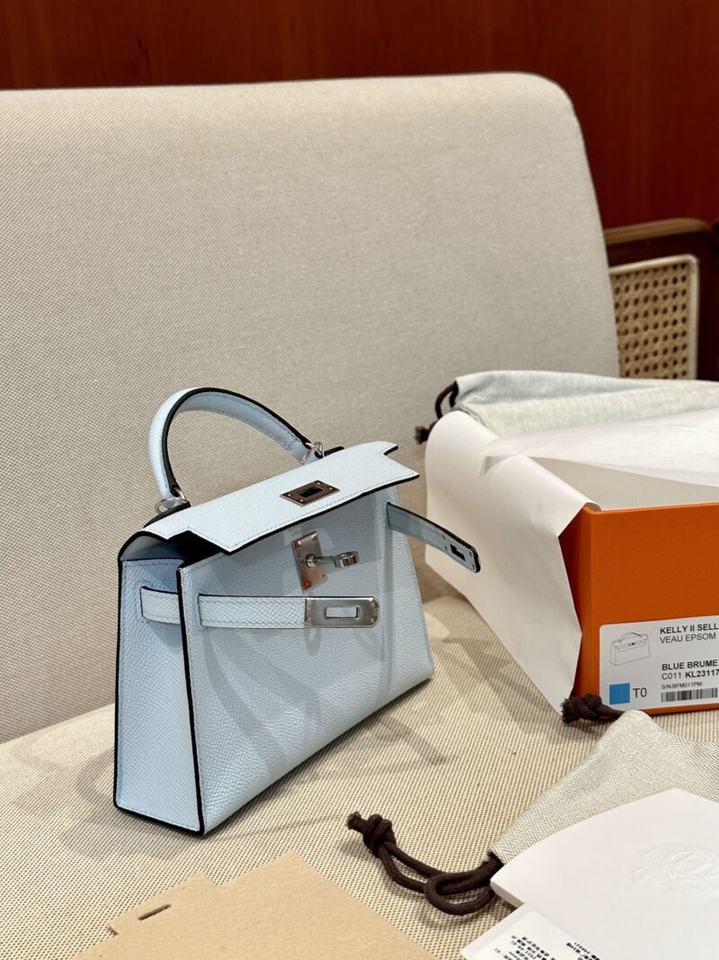 Hermès Mini Kelly 19 Epsom Blue Brume Silver Hardware - Image 4