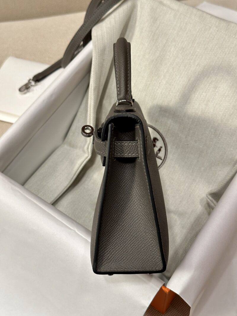 Hermès Mini Kelly 19 Epsom Etain Silver Hardware - Image 4
