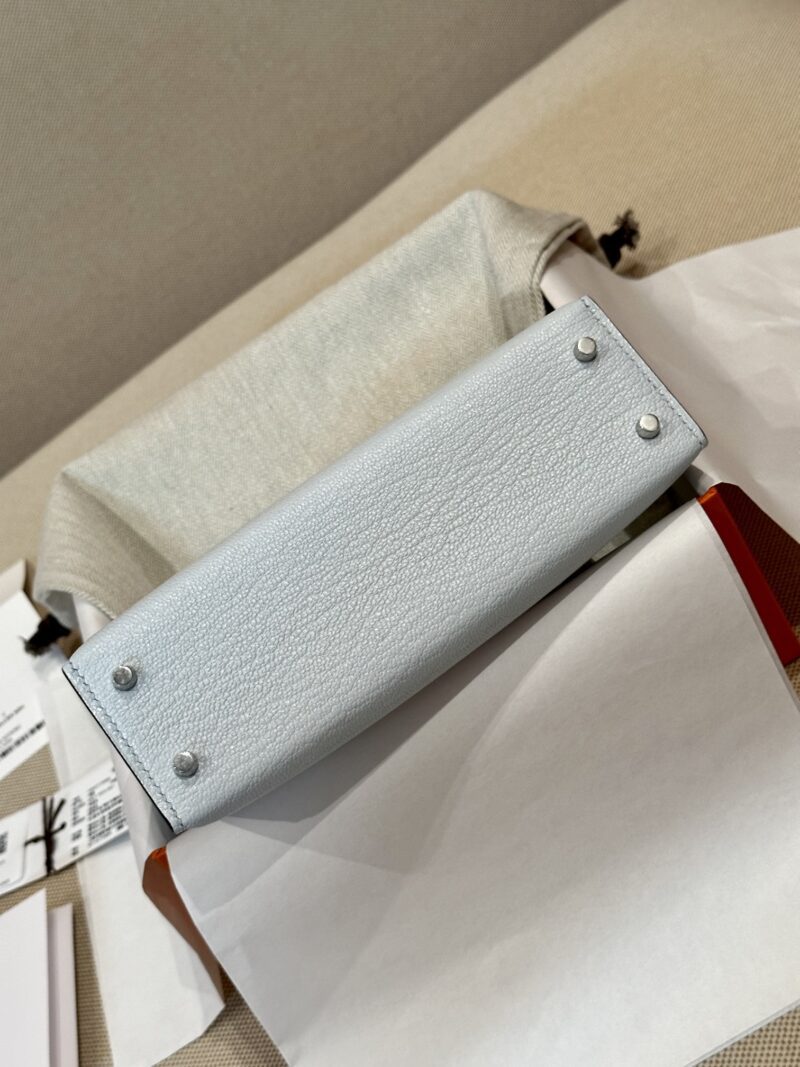 Hermès Mini Kelly Chevre Blue Pale Silver Hardware - Image 10