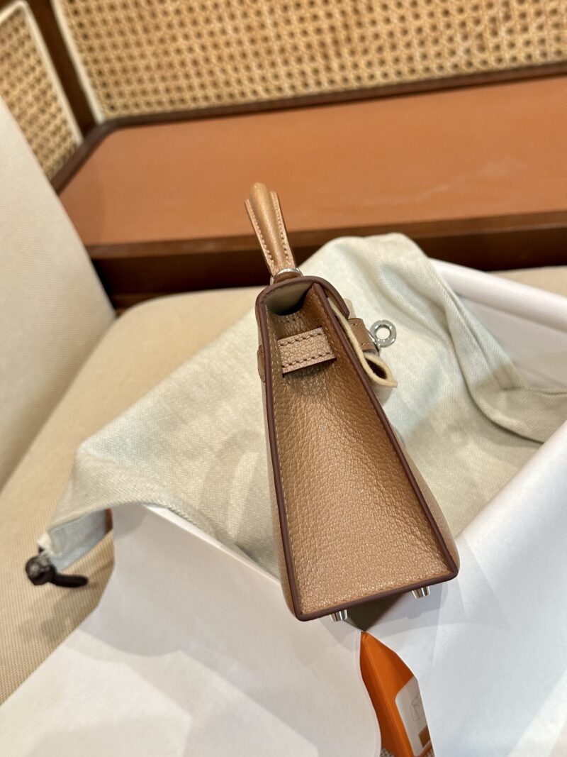 Hermès Mini Kelly 19 Chevre Quebracho Silver Hardware - Image 4