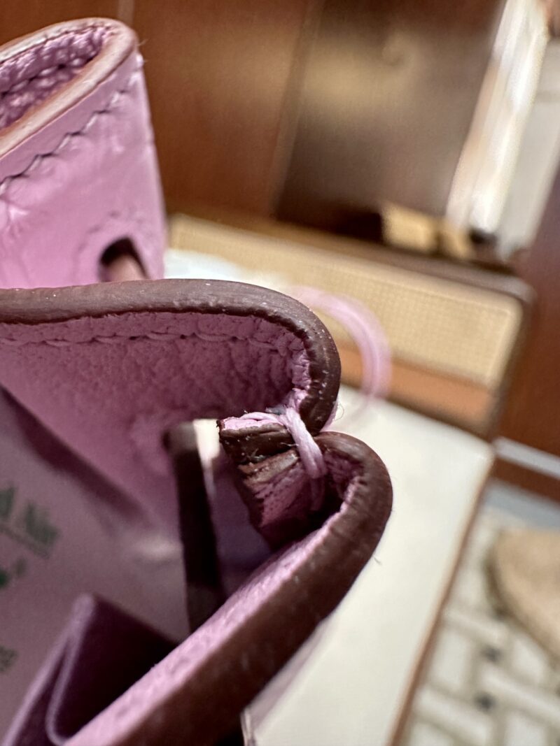 Hermès Kelly 25 Matte Alligator Pink Silver Hardware - Image 14