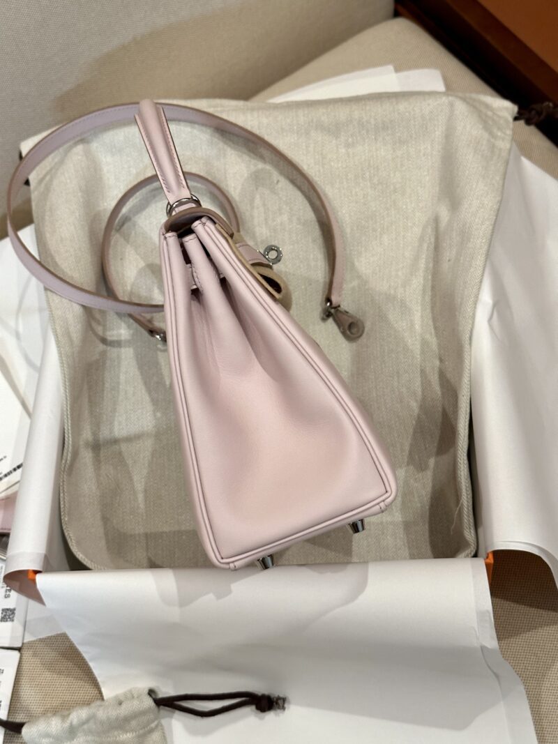 Hermès Kelly 25 Swift Mauve Silver Hardware - Image 6