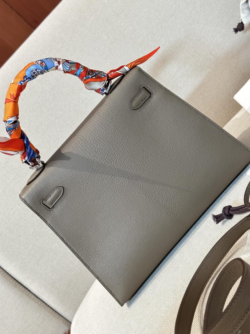 Hermès Kelly 25 Chevre Etoupe Silver Hardware - Image 7