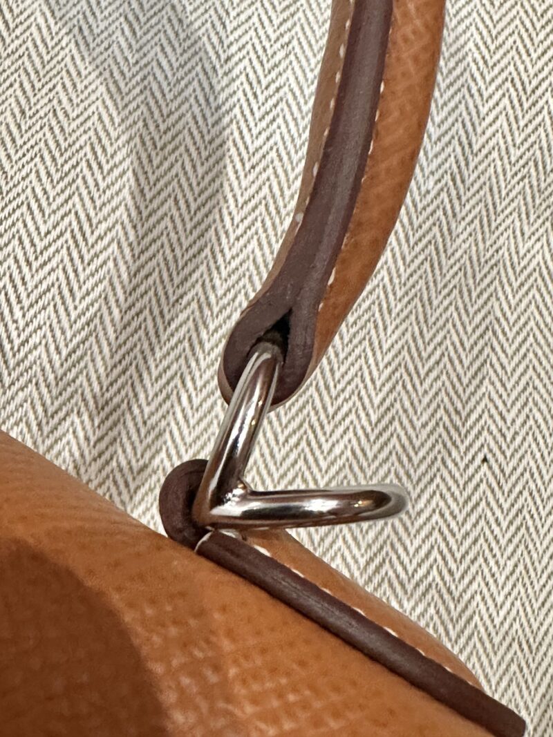 Hermès Kelly 25 Epsom Gold Gold Hardware - Image 13