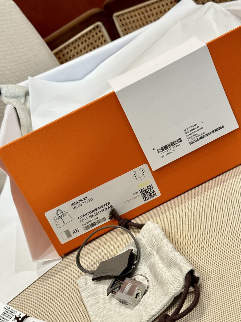 Hermès Birkin 25 Craie, Gris Meyer Togo Palladium Hardware - Image 9