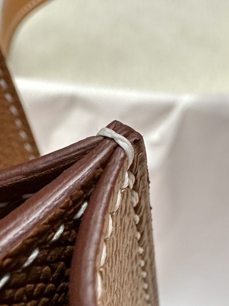 Hermès Constance 24 Gold Epsom Gold Hardware - Image 6