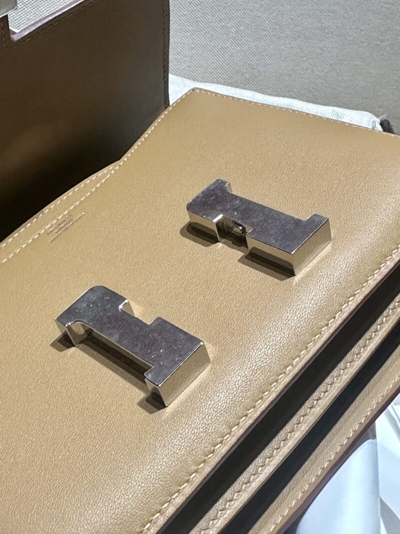 Hermès Constance 18 Biscuit Swift Palladium Hardware - Image 6