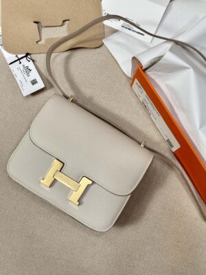 Hermès Constance 19 Craie Epsom Gold Hardware