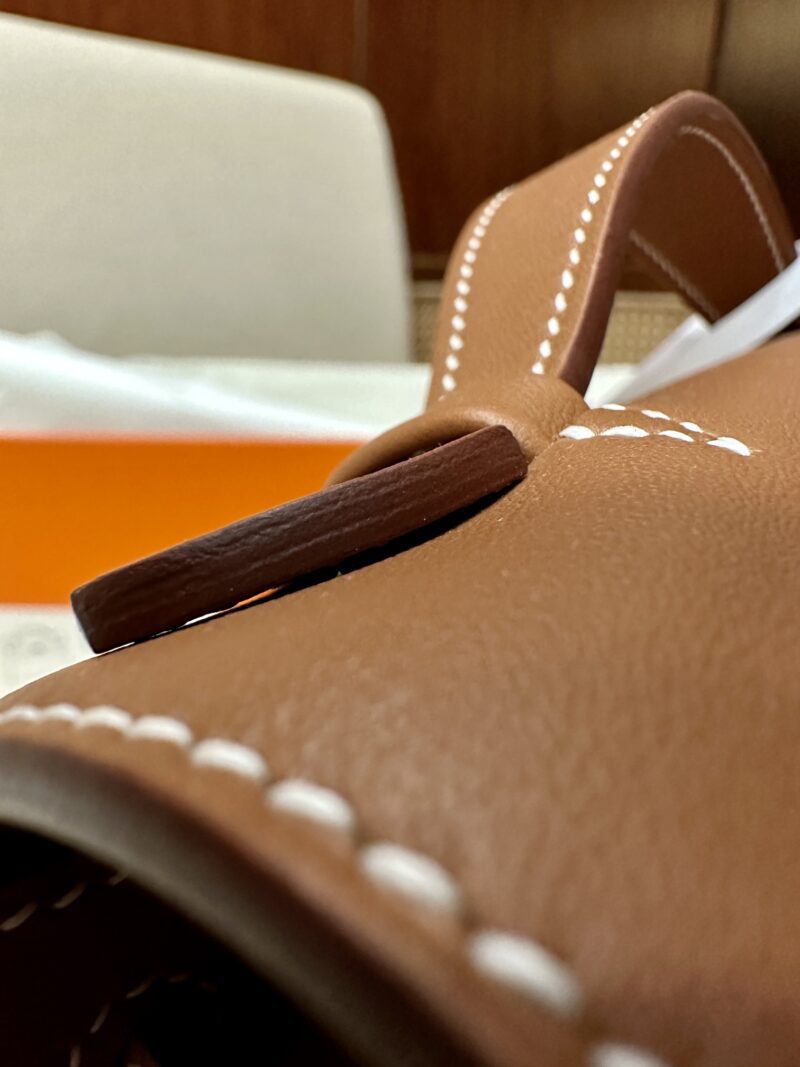 Hermès Kelly Pochette Gold Swift Gold Hardware