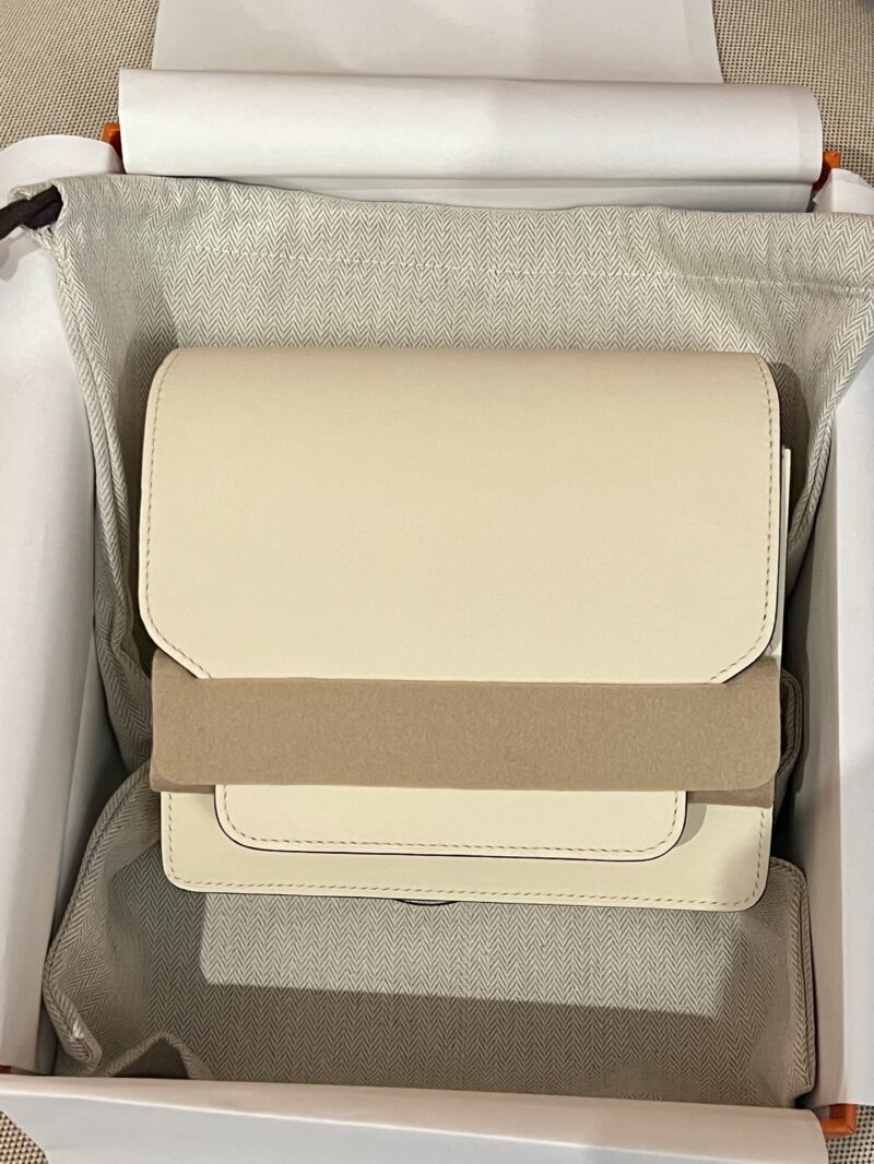 Hermès Roulis 19 Swift Nata Gold Hardware - Image 5