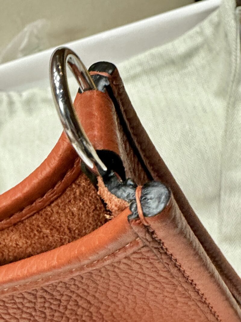 Hermès Mini Evelyne 16 Taurillon Clemence Cuivre Gold Hardware - Image 6
