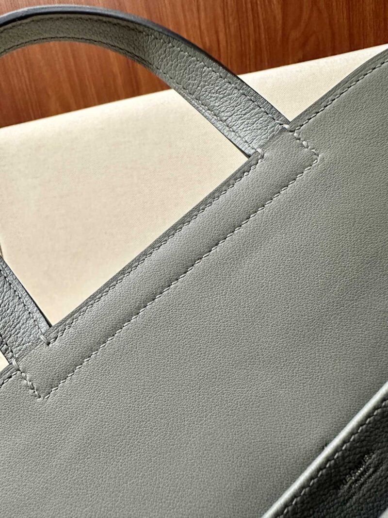 Hermès Halzan 25 Evercolor Gris Meyer Silver Hardware - Image 3