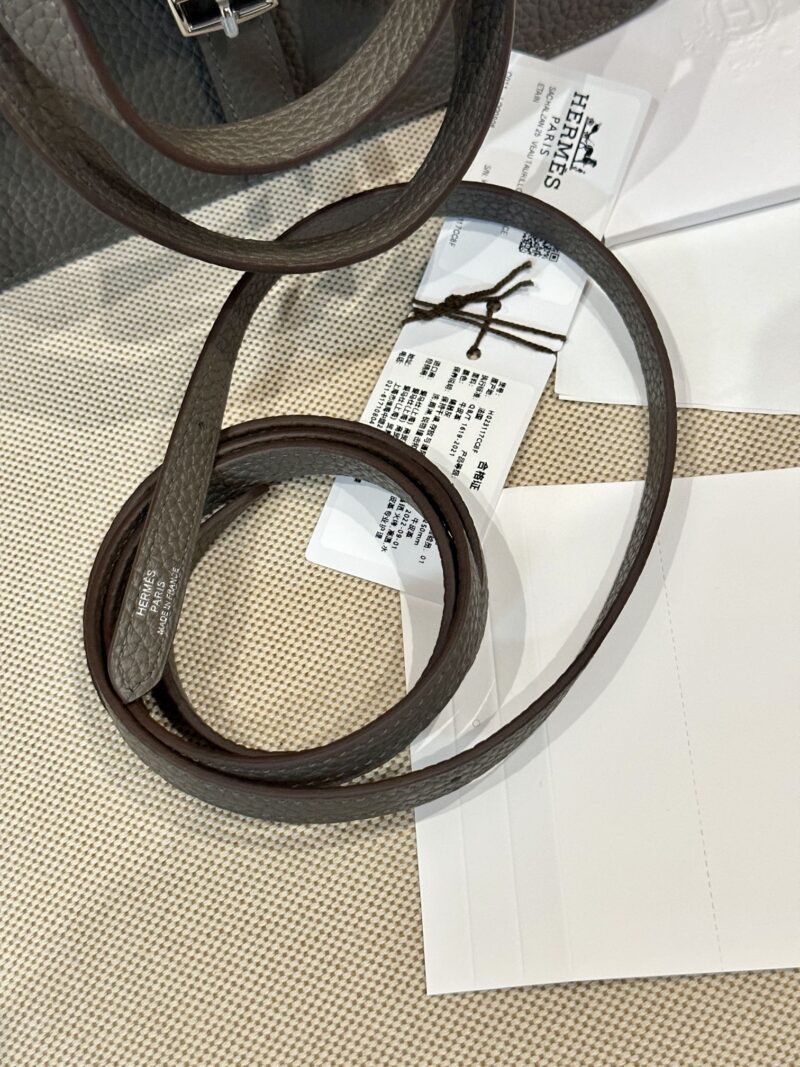 Hermès Halzan 25 Taurillon Clemence & Swift Etain Silver Hardware - Image 9
