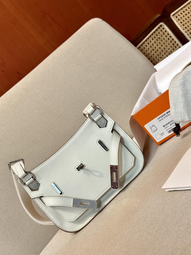 Hermès Jypsiere 23 Swift Mushroom Silver Hardware - Image 5
