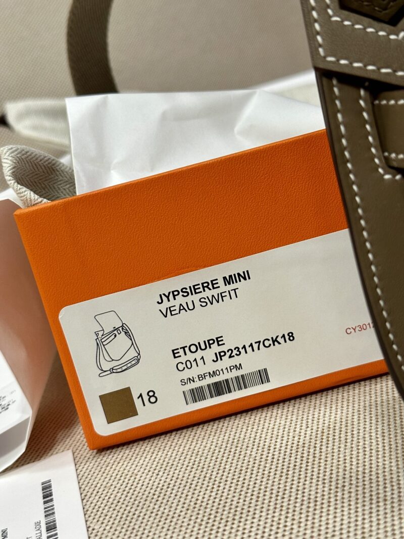Hermès Jypsiere 23 Swift Etoupe Silver Hardware - Image 9
