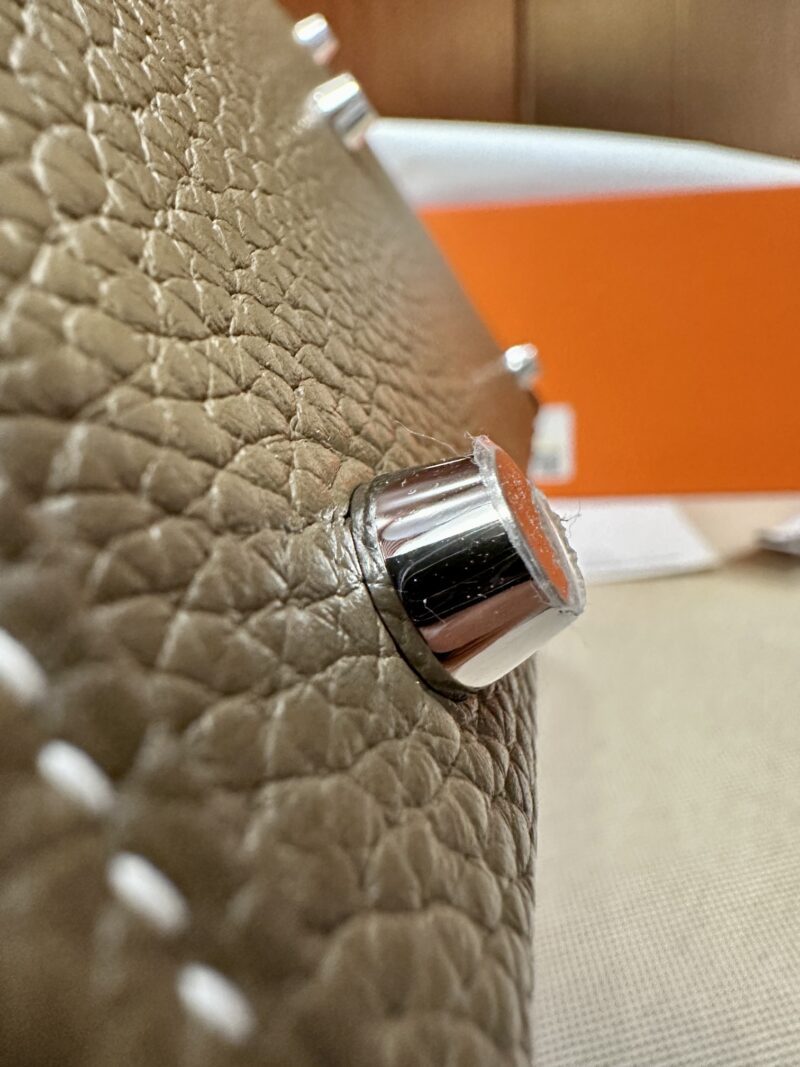 Hermès Lindy 30 Taurillon Clemence Etoupe Silver Hardware - Image 10