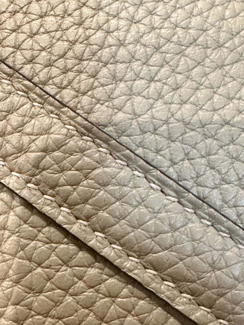 Hermès Picotin 18 Taurillon Clemence Beige Marfa Silver Hardware - Image 11
