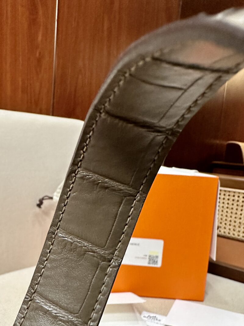 Hermès Picotin Touch 18 Taurillon Clemence & Crocodile Etoupe Gold Hardware - Image 15