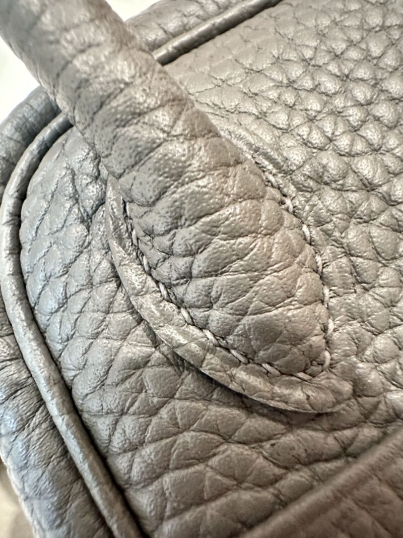 Hermès Mini Lindy 20 Taurillon Clemence Gris Meyer Silver Hardware - Image 8