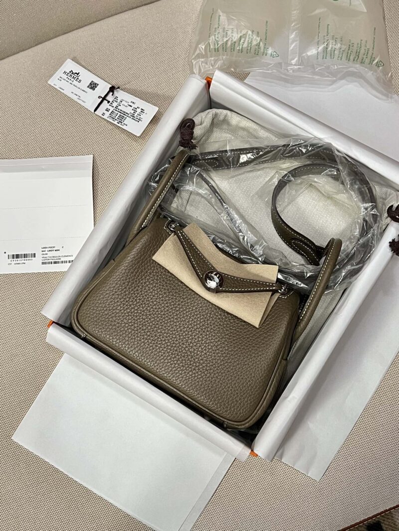 Hermès Mini Lindy 20 Taurillon Clemence Etoupe Silver Hardware
