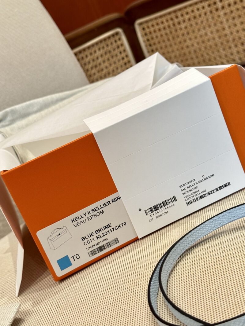 Hermès Mini Kelly 19 Epsom Blue Brume Silver Hardware - Image 9