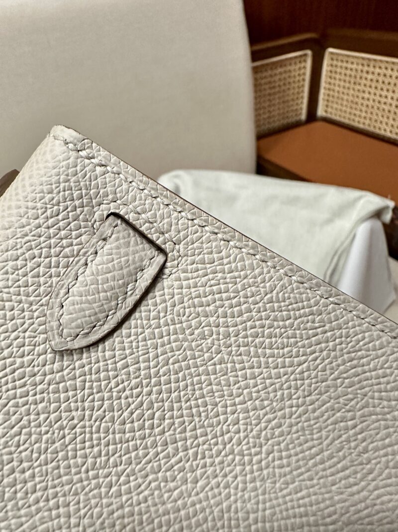 Hermès Mini Kelly 19 Epsom Craie Gold Hardware - Image 8