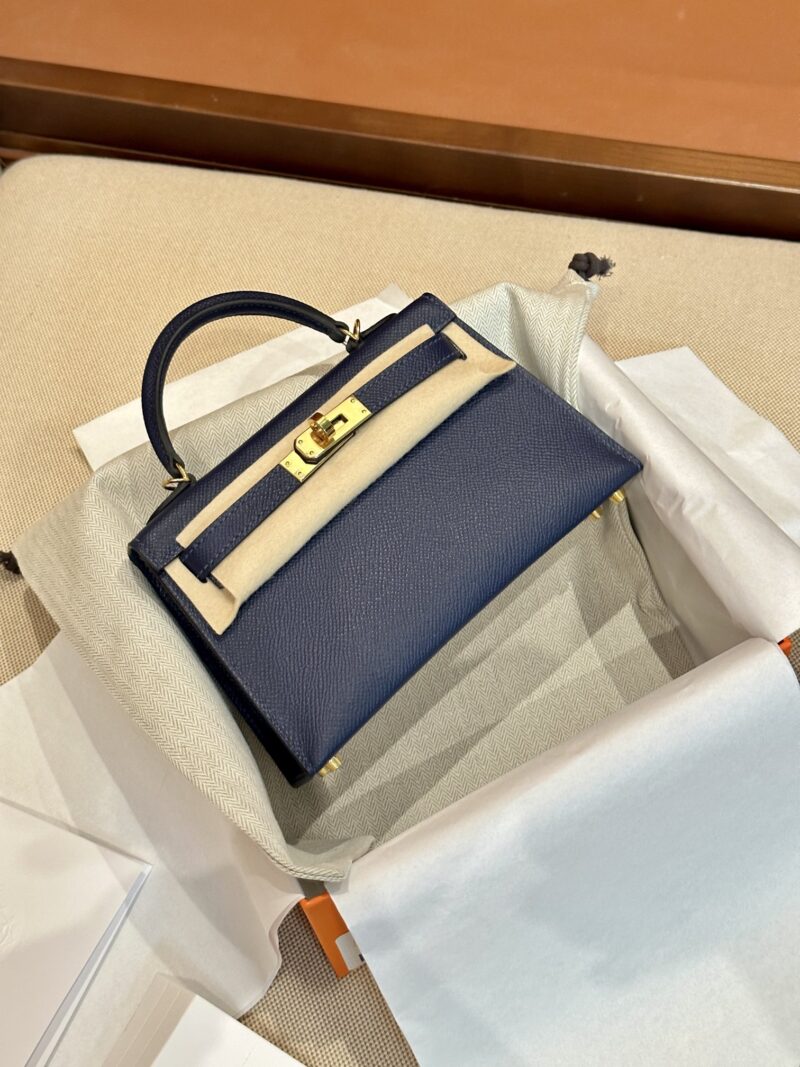 Hermès Mini Kelly 19 Epsom Blue Saphir Gold Hardware - Image 4