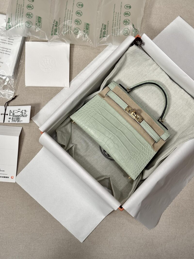 Hermès Mini Kelly Matte Alligator Vert D'eau Gold Hardware
