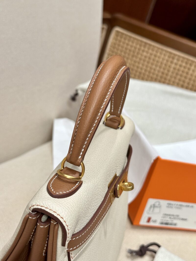 Hermès Kelly 25 Togo Craie, Gold Gold Hardware - Image 5