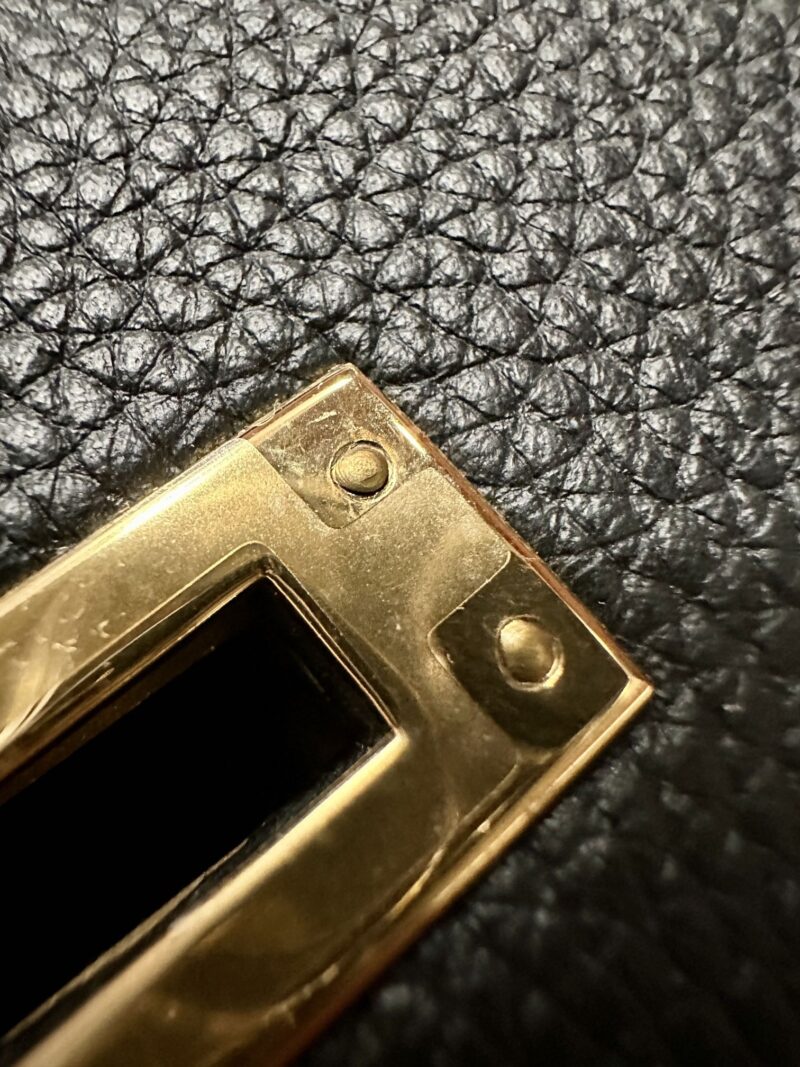 Hermès Kelly 28 Togo Noir Gold Hardware - Image 18