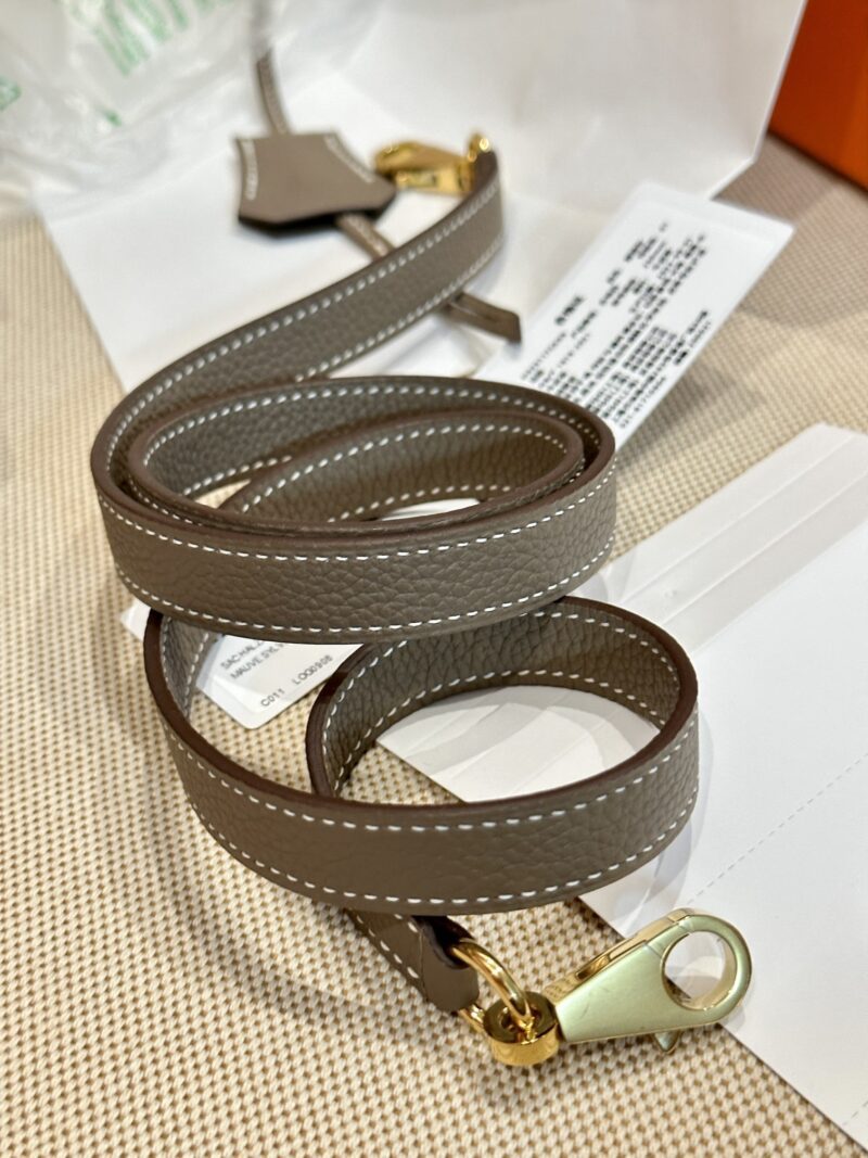 Hermès Kelly 25 Togo Etoupe, Gold Gold Hardware - Image 16