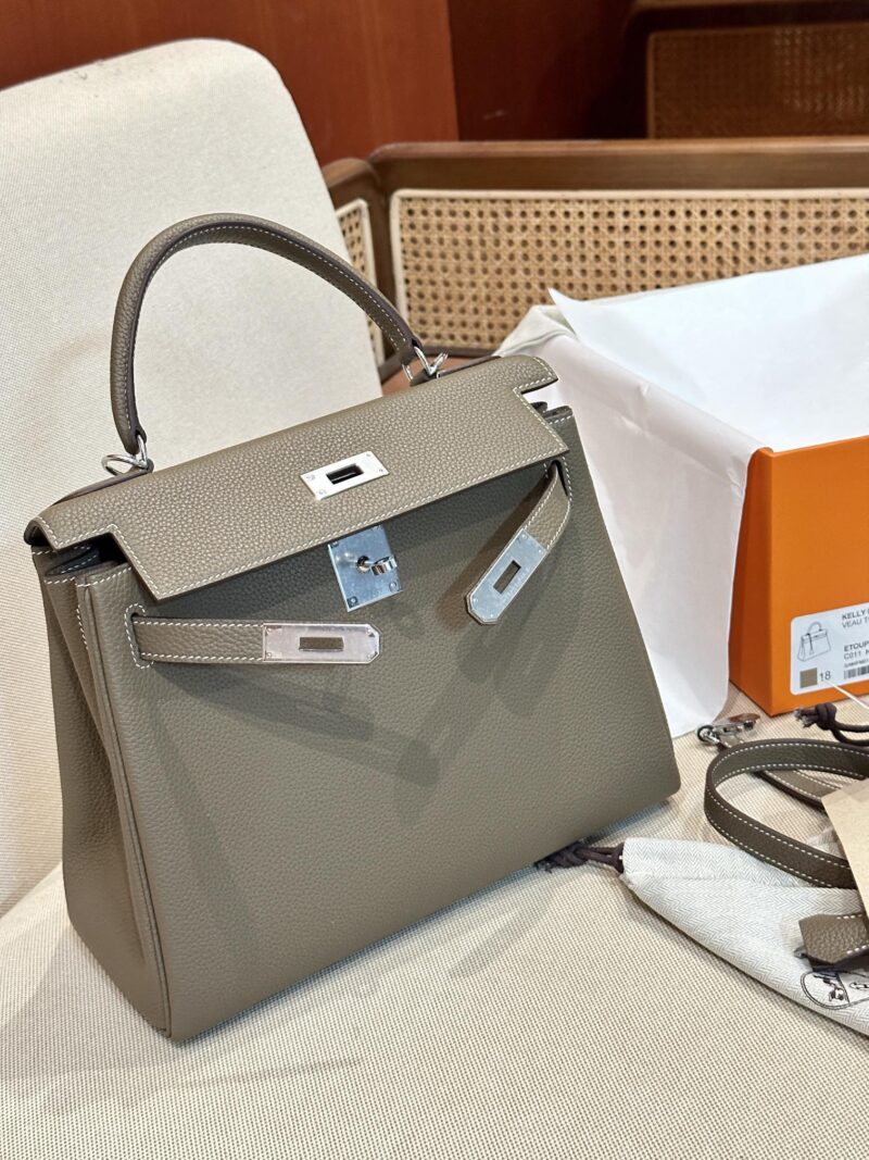 Hermès Kelly 28 Togo Etoupe, Silver Silver Hardware - Image 7