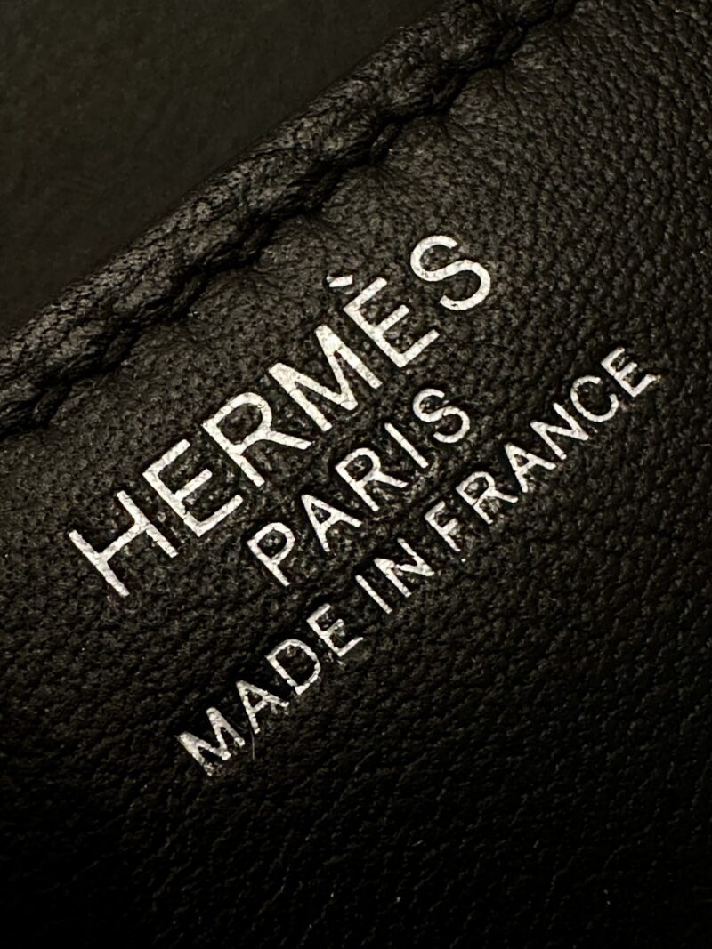 Hermès Birkin 35 Noir Swift Palladium Hardware - Image 4