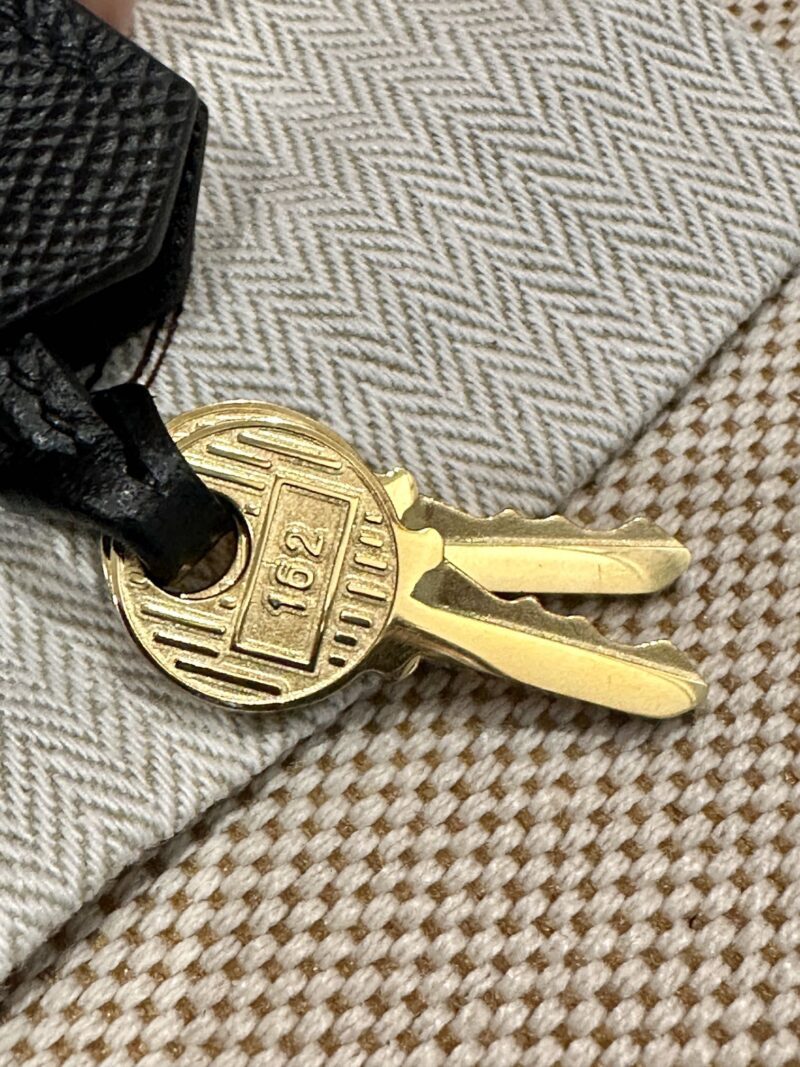 Hermès Birkin 25 Noir Epsom Gold Hardware - Image 7