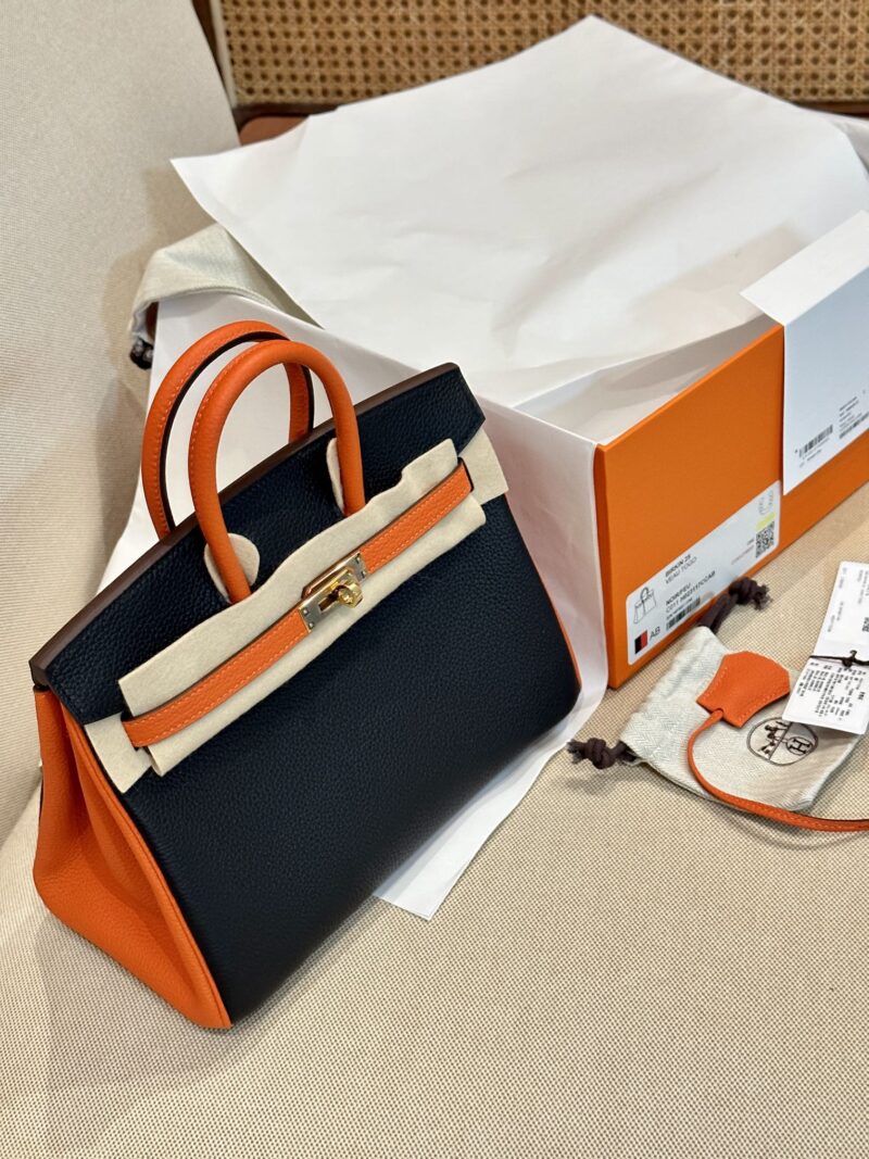 Hermès Birkin 25 Feu Orange, Noir Togo Gold Hardware - Image 3