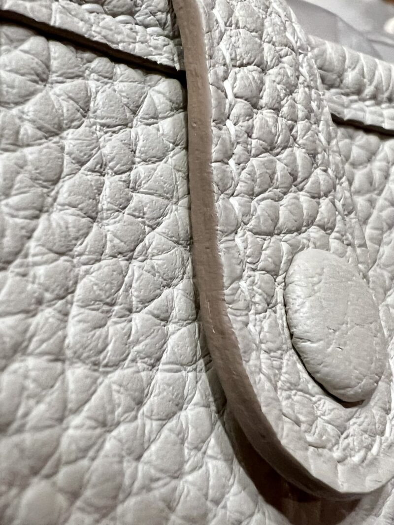Hermès Mini Evelyne 16 Taurillon Clemence Craie Gold Hardware - Image 5