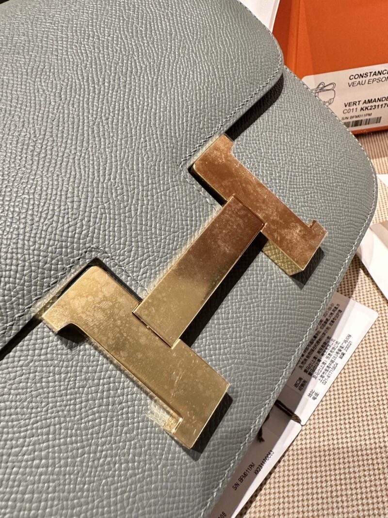 Hermès Constance 24 Vert Amande Epsom Gold Hardware - Image 2