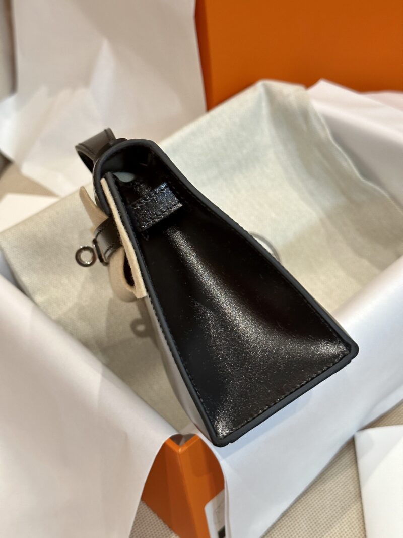 Hermès Kelly Pochette Noir Box Palladium Hardware