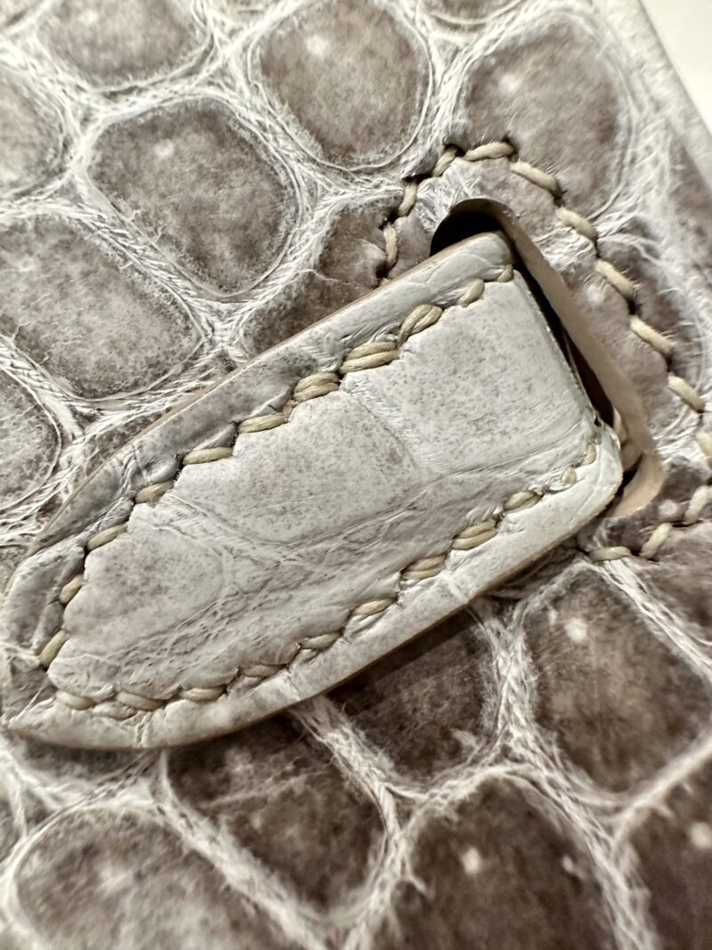 Hermès Birkin 25 Himalaya Crocodile Palladium Hardware - Image 11