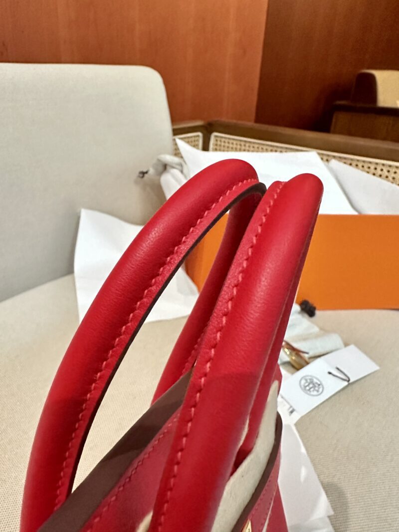 Hermès Birkin 25 Rouge Coeur Swift Gold Hardware - Image 13