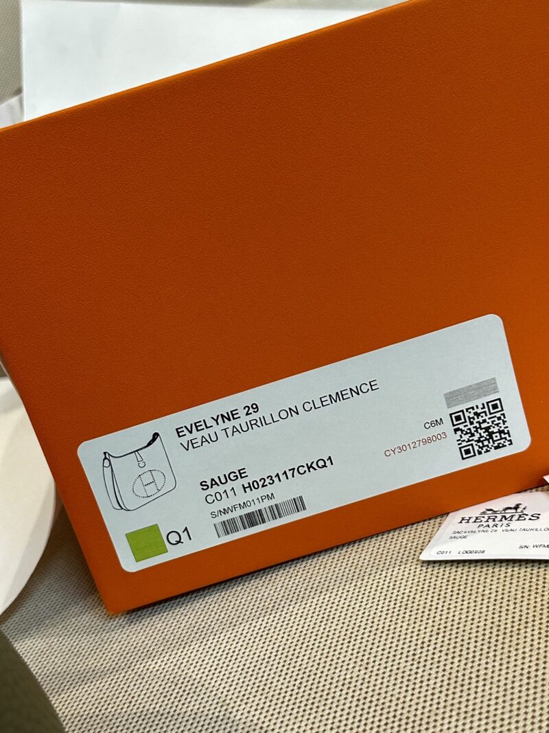 Hermès Evelyne 29 Taurillon Clemence Sauge Silver Hardware - Image 14